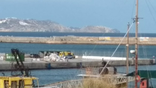 Ηράκλειο: Τραυματίστηκε λιμενεργάτης μετά από πτώση στο λιμάνι