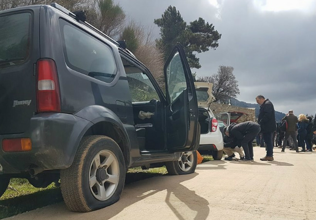 Δυσάρεστη έκπληξη για 30 εκδρομείς στη Χίο