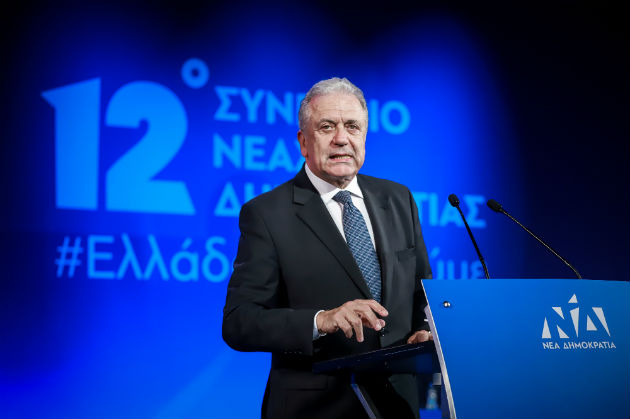 Προεκλογική εκστρατεία Βέμπερ από το συνέδριο της Ν.Δ.