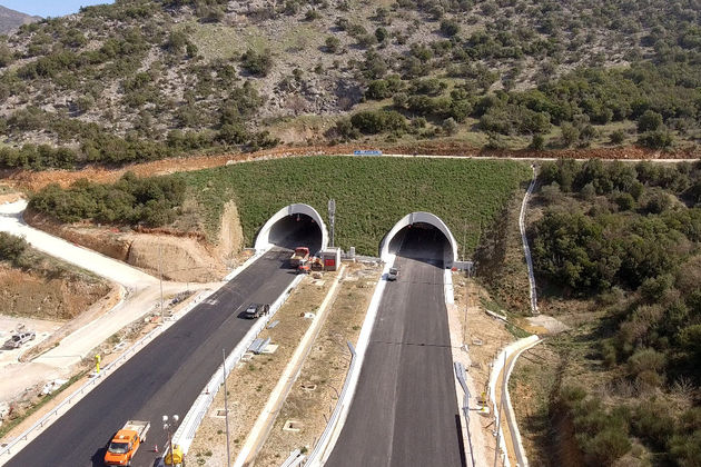 «Κορδέλες» πριν από το Πάσχα
