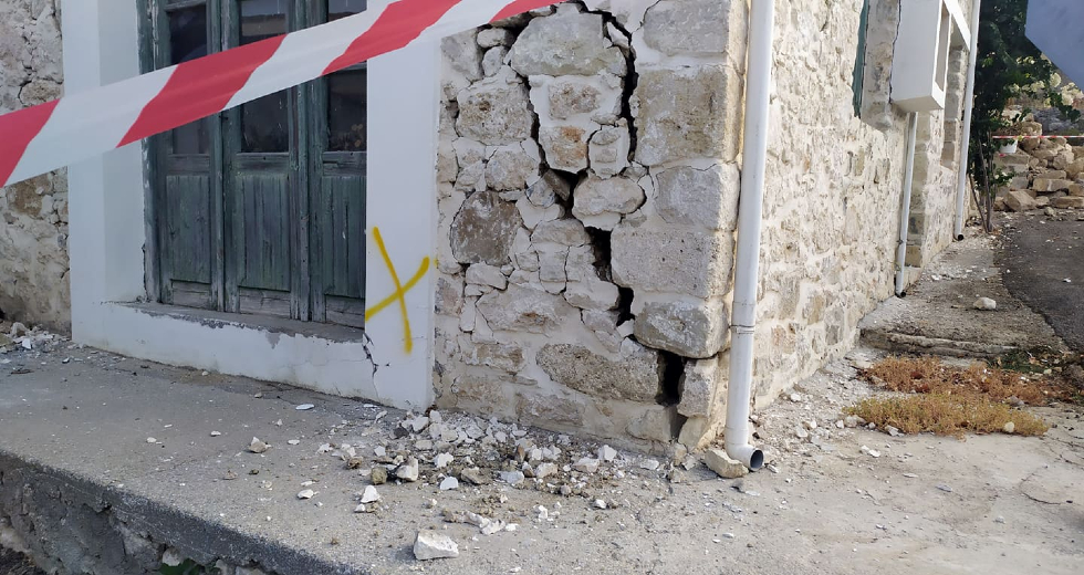 Αποθαρρυντικά τα πρώτα πορίσματα από τις αυτοψίες κτιρίων στην Κρήτη