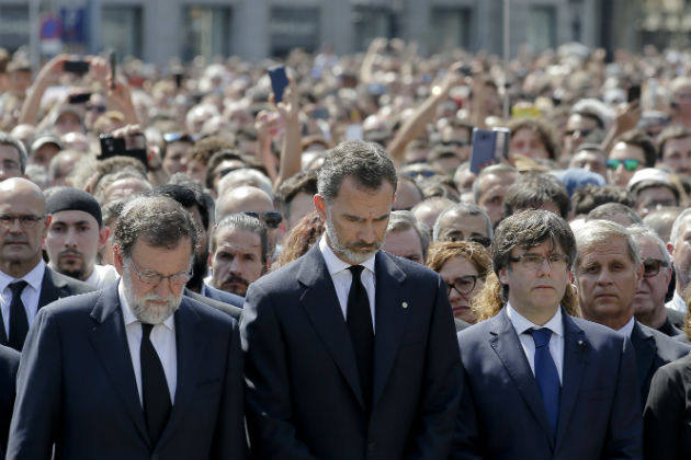 Ανθρωποκυνηγητό μετά το διπλό τρομοκρατικό χτύπημα