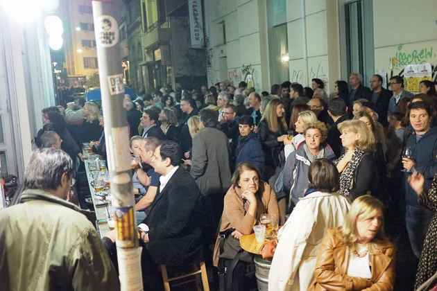 Γεμίσαμε την πλατεία
