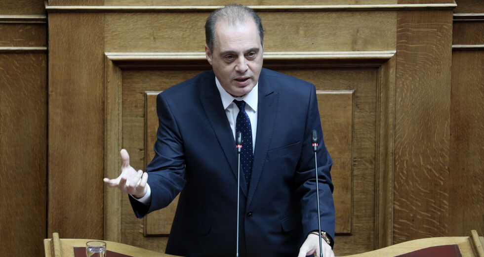 Συναίνεση σε άδεια έδρανα για την κρίση του κορονοϊού