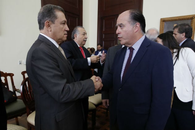 Ένταλμα κατά ηγέτη της αντιπολίτευσης για την απόπειρα κατά Μαδούρο