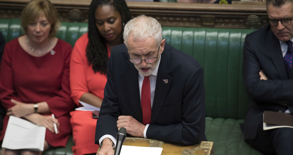 Η βρετανική Βουλή στέλνει το Brexit στις καθυστερήσεις