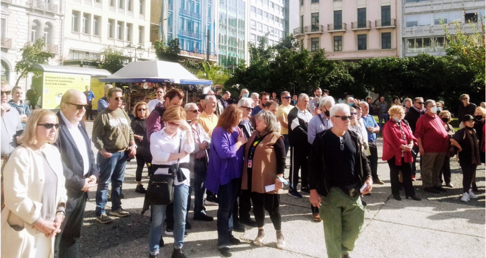 Στην ανάγκη νομοθετικής λύσης επιμένουν οι δανειολήπτες ελβετικού φράγκου