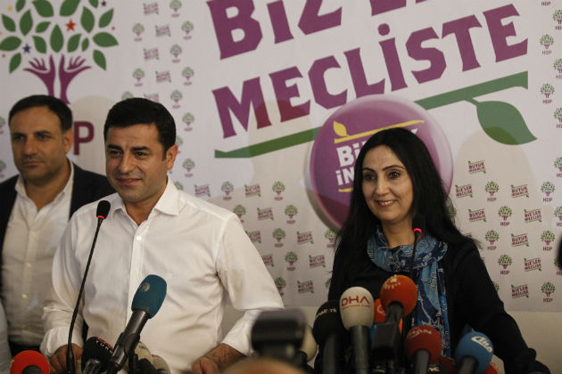 Οι ψηφοφόροι συνέτριψαν τα όνειρα του Ερντογάν για υπερεξουσίες