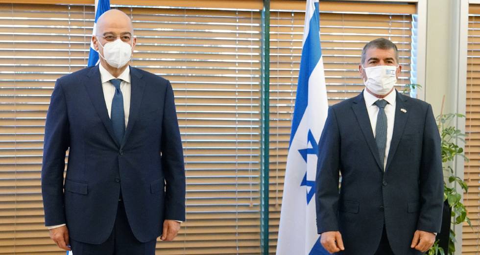 Δένδιας: Aπαιτείται άμεση κατάπαυση του πυρός και πρωτοβουλία για το Μεσανατολικό