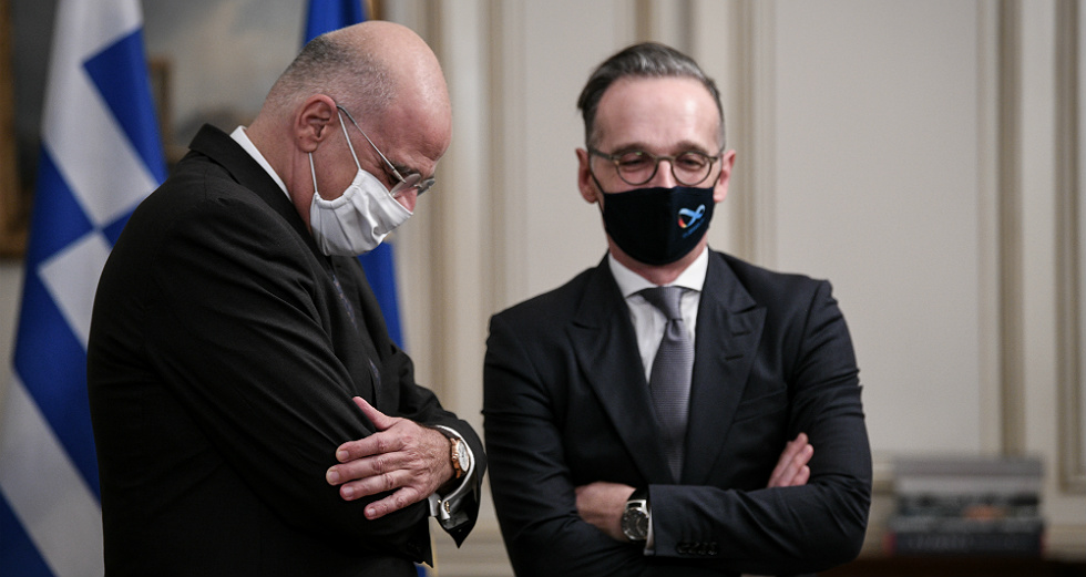 Ούτε λέξη για κυρώσεις από τον Μάας