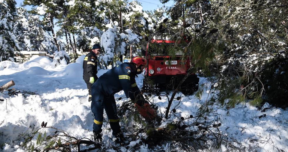 Η επόμενη μέρα μετά το πέρασμα της «Μήδειας» στην Αττική