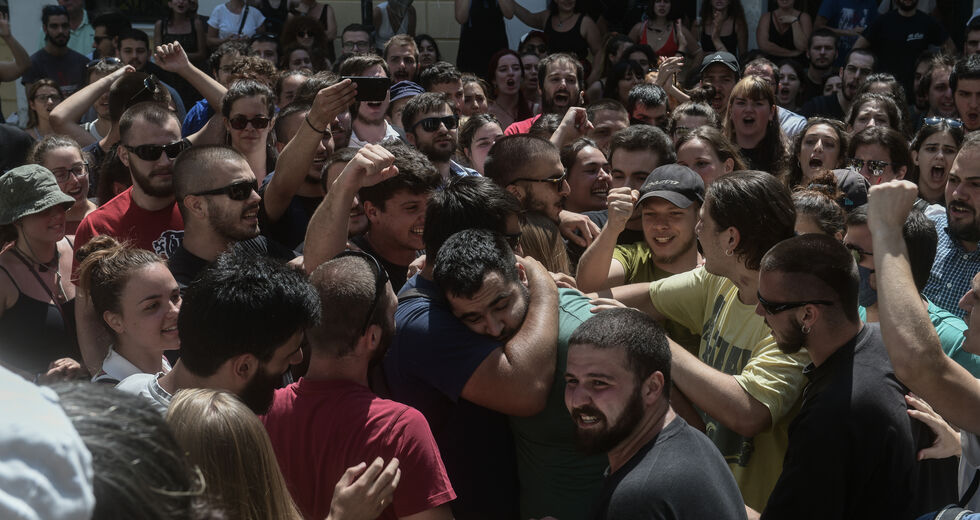 Η αλληλεγγύη είναι δυνατότερη από τα στημένα κατηγορητήρια