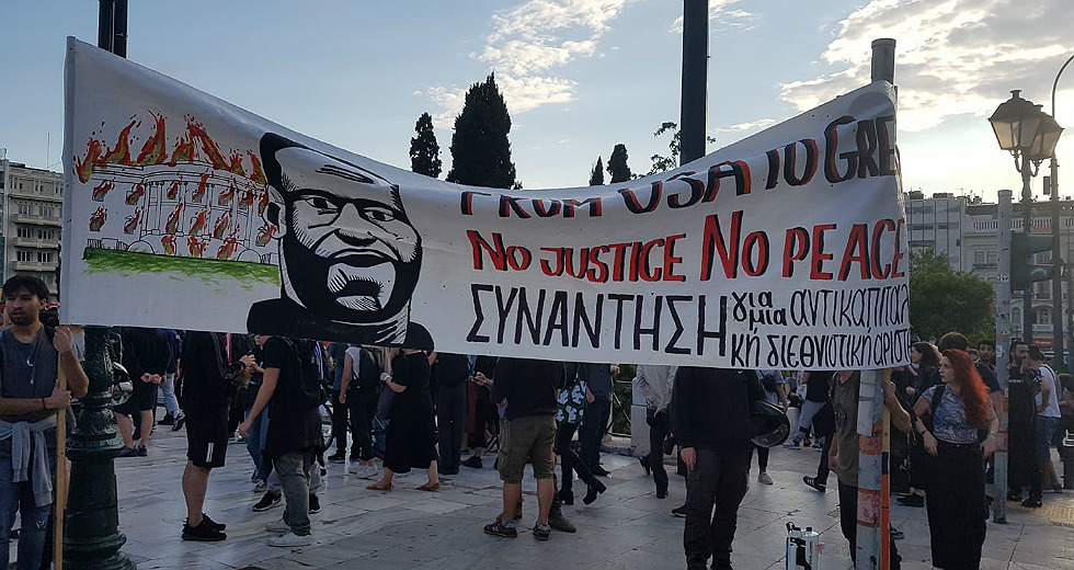 Δυναμική αντιρατσιστική πορεία στην Αθήνα για τη δολοφονία Φλόιντ