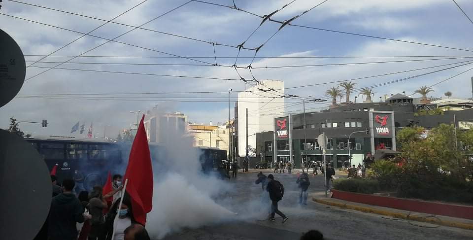 Δυναμική και επεισοδιακή η συγκέντρωση αλληλεγγύης για την Παλαιστίνη