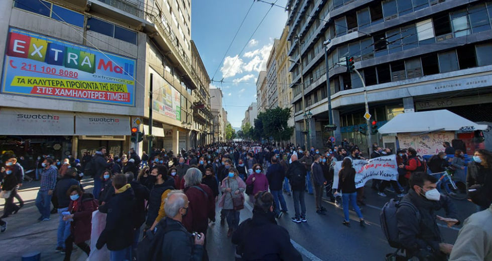 Χωρίς αστυνομικά έκτροπα οι διαδηλώσεις της απεργίας