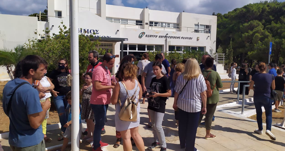 Ηράκλειο: Χωρίς προβλήματα η πρώτη σχολική μέρα, ελάχιστοι οι αρνητές της μάσκας