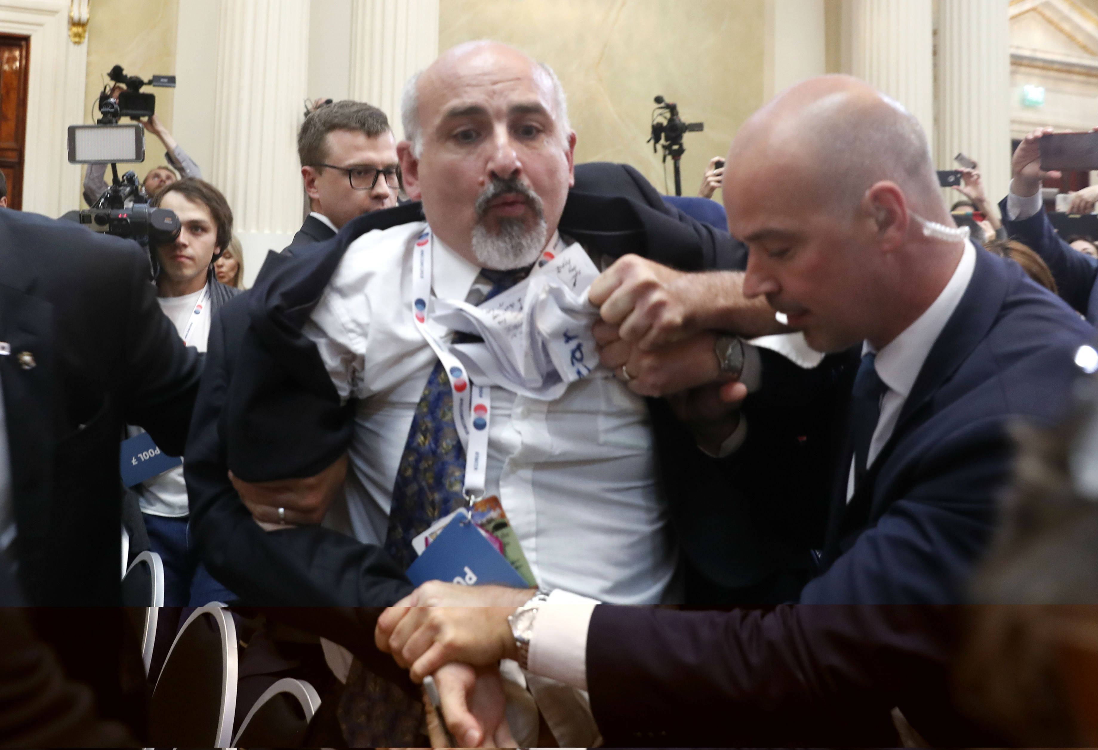 «Σηκωτός» για ένα χαρτί κατά των πυρηνικών