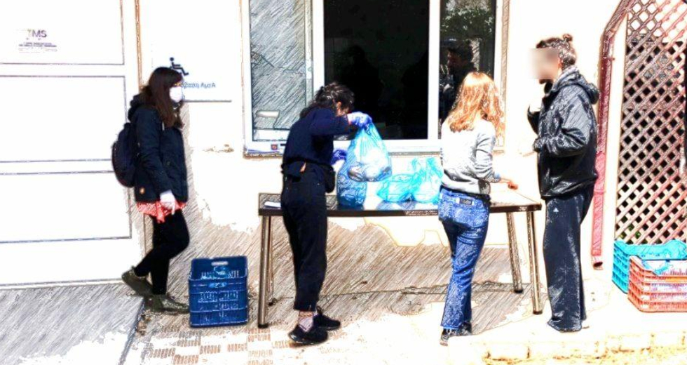 Συνεχίζονται οι διανομές συσσιτίων από την Κοινότητα Αλληλεγγύης Ηρακλείου