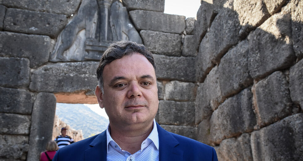 Κρούσματα αυταρχισμού και αδιαφορίας