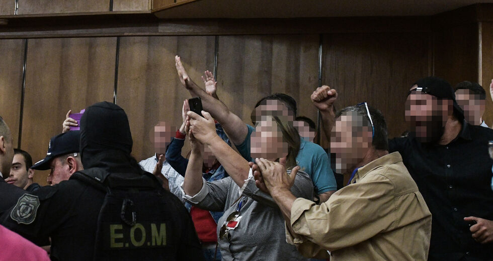 Νεοναζιστικές προκλήσεις στη δίκη της Χρυσής Αυγής