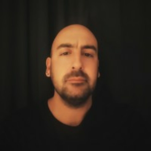 «Οι υπερχρεωμένοι ζουν στον φόβο και στην ντροπή»