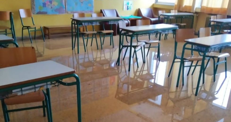 Πλημμύρισε δημοτικό σχολείο στην Αθήνα