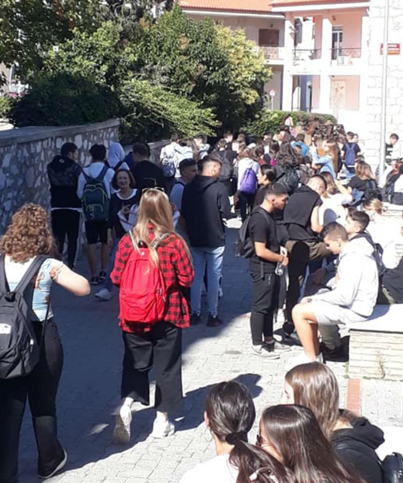 2.000 μαθητές για την 28η Οκτωβρίου στο Δίστομο για αντι -ναζί «μάθημα»