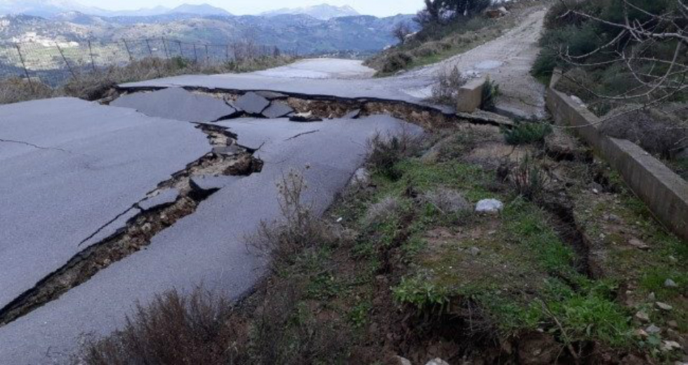 Ρέθυμνο: Καταστροφές σε δρόμους και δίκτυα ύδρευσης