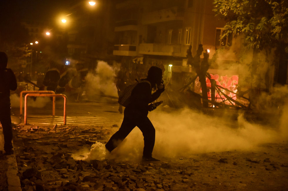 Ποιοι, γιατί και πώς εξωθούν τα πράγματα προς την «τελική λύση»