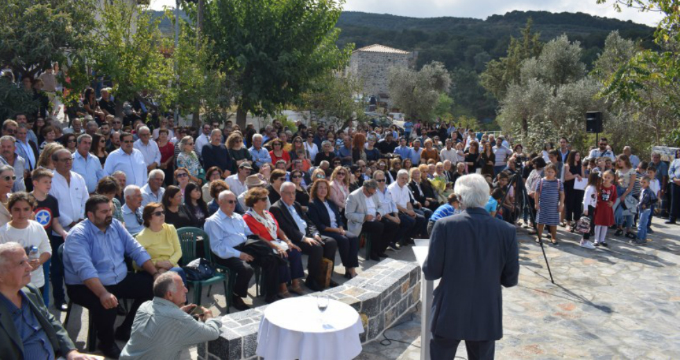 Αποκαλυπτήρια των προτομών του Ν. Καζαντζάκη και της μητέρας του