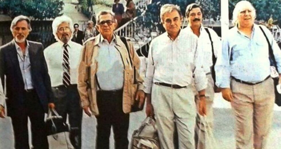 PRESS CAFE: Ολοι τρομοκράτες…