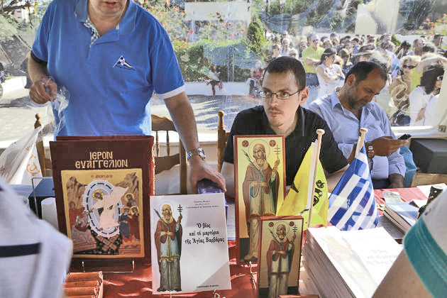 «Θαύματα» σε καιρούς παρακμής…