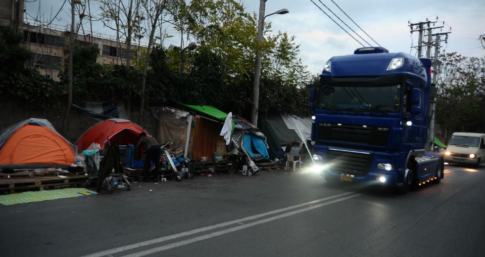 Στο πεζοδρόμιο…