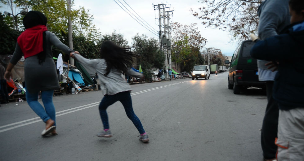 Στο πεζοδρόμιο…