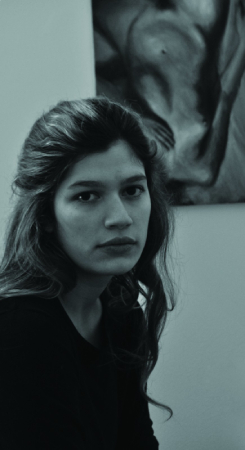 «Θέλω τα έργα μου να είναι ανοιχτά σε κάθε βλέμμα και ανάγνωση»