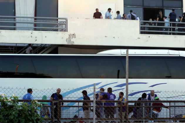 Από το Ελληνικό σε Θήβα, Δερβένι, Οινόφυτα και Καβάλα