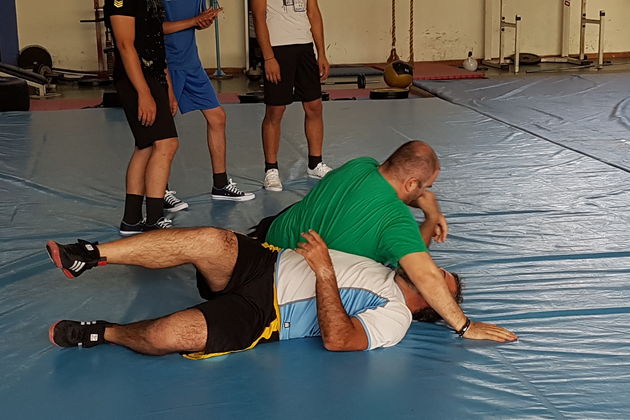 «Βοηθά τα παιδιά να ενσωματωθούν»