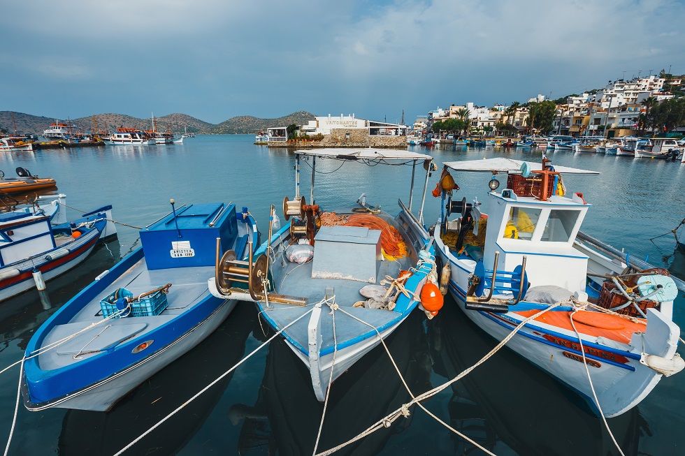 Το (χαμένο) στοίχημα του τουρισμού: Πώς το Restart Greece έγινε Ράβε-Ξήλωνε