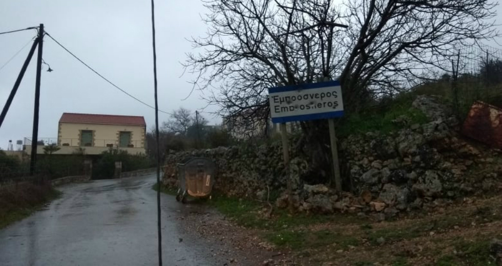 Αγνοείται 61χρονος που παρασύρθηκε από χείμαρρο στα Χανιά