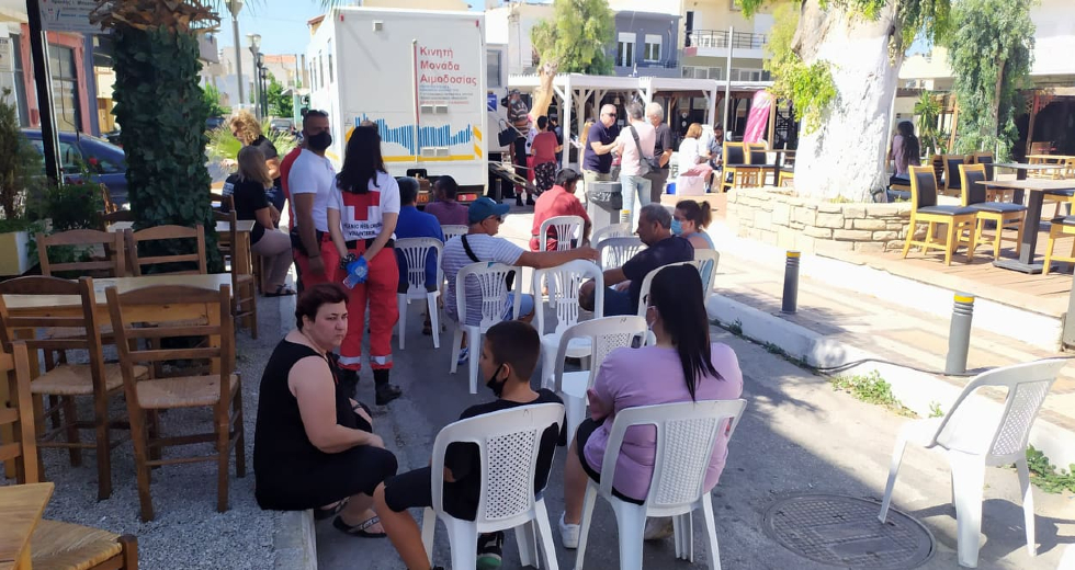 Κρήτη: Ξεκίνησαν οι εμβολιασμοί σε απομακρυσμένες και δυσπρόσιτες περιοχές