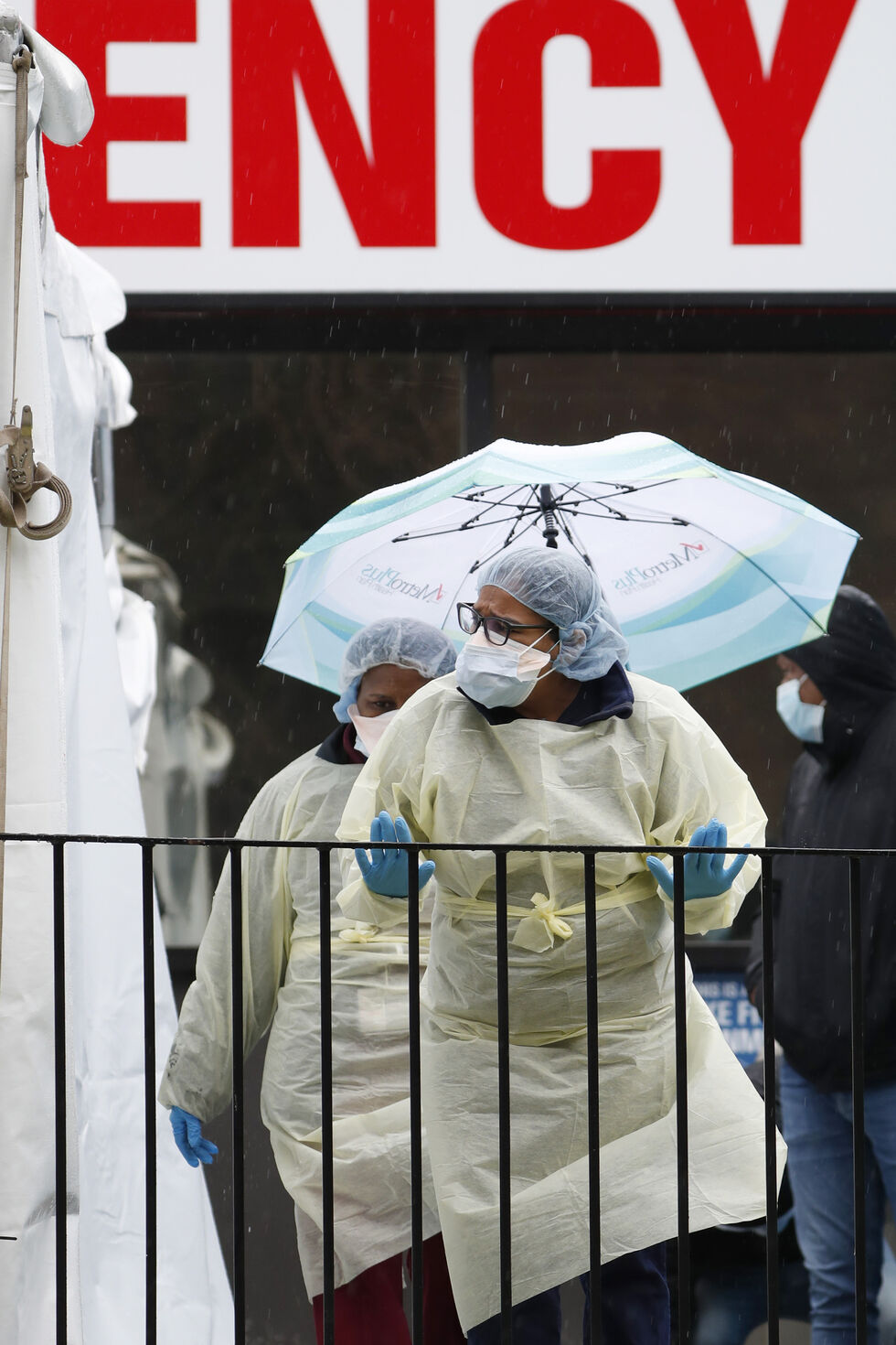 Κήρυξη πολέμου στην… καραντίνα