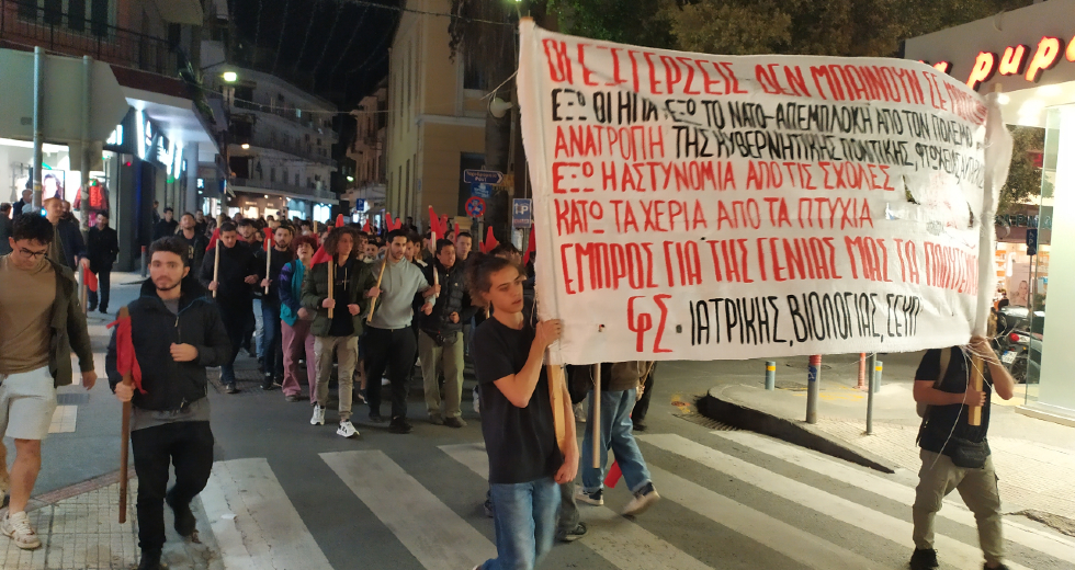 Χιλιάδες στους δρόμους της Κρήτης