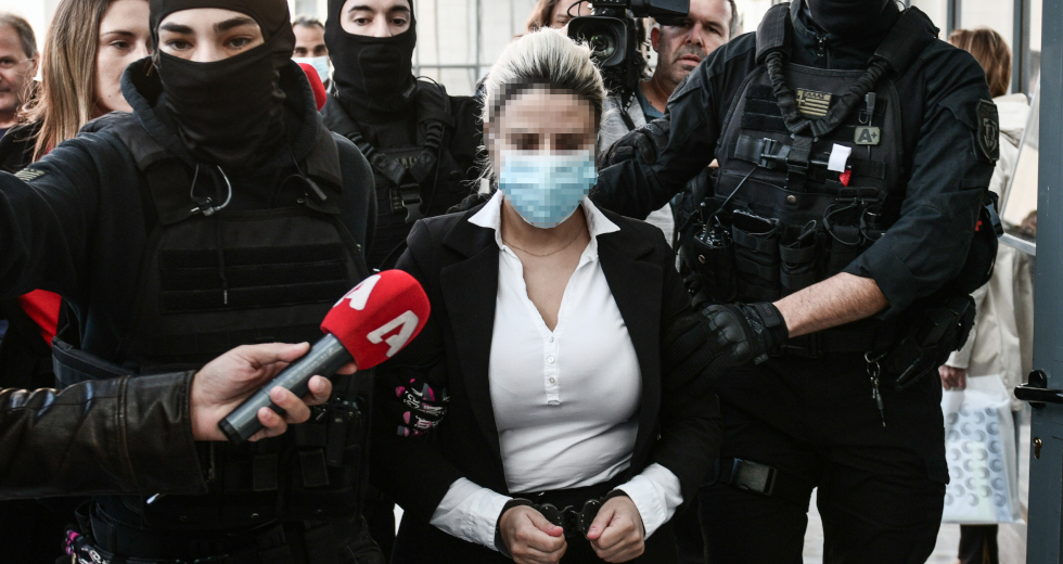 Εισαγγελέας για Κακαράντζουλα: Να κριθεί ένοχη για απόπειρα ανθρωποκτονίας από πρόθεση