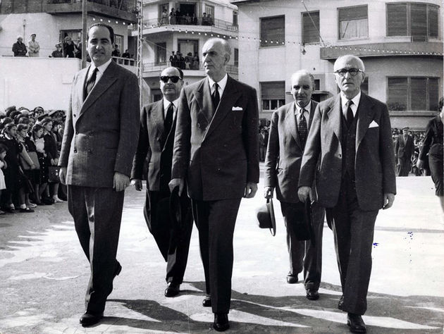 Καραμανλήδες και Μητσοτάκηδες: έξι δεκαετίες συγκρούσεων