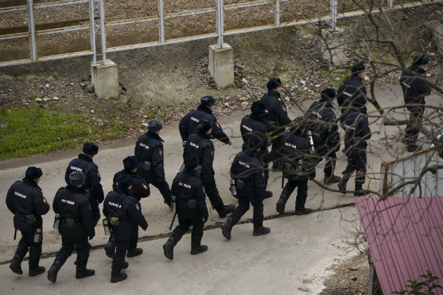 Συντρίμμια στον βυθό, έρευνες για τα αίτια