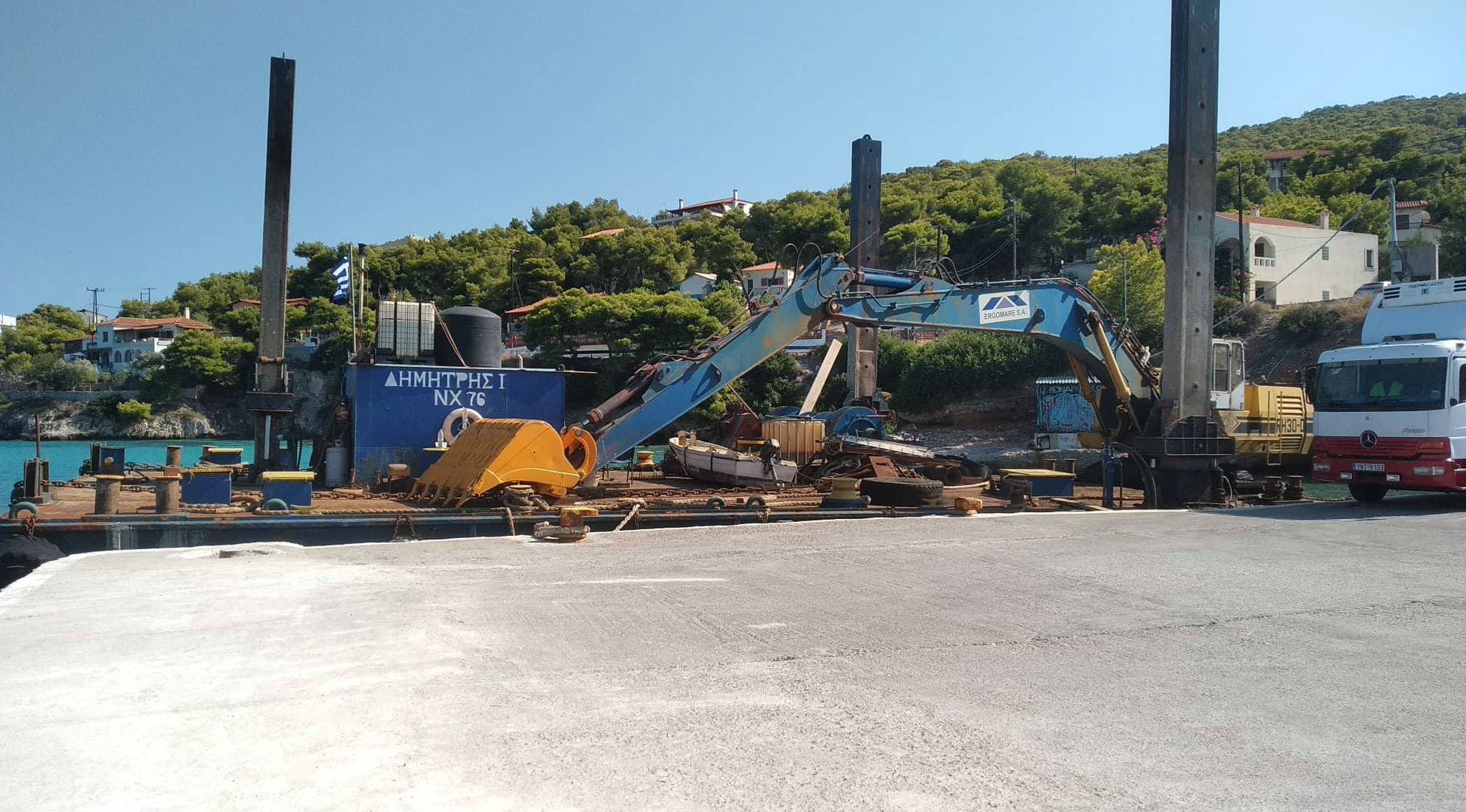 Επεκτείνεται το λιμάνι στο Αγκίστρι