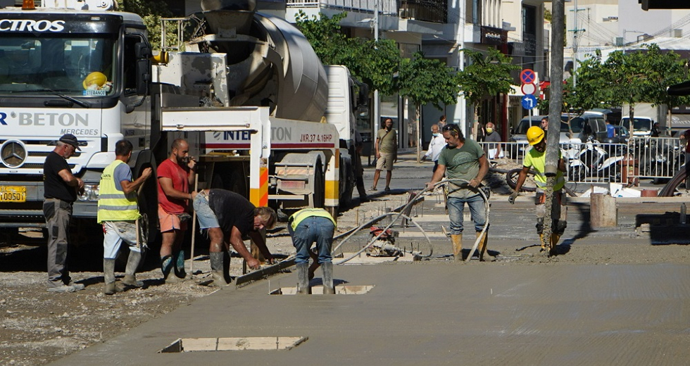 Προχωρούν τα έργα ανάπλασης στο κέντρο του Ηρακλείου
