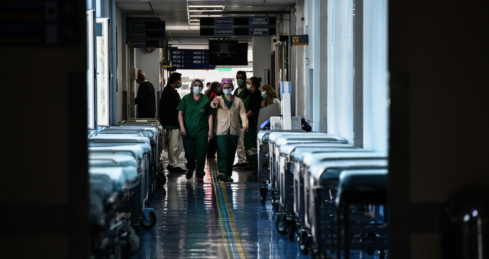 ΕΔΕ κατά γιατρού επειδή μίλησε για τα προβλήματα του «Ερυθρού Σταυρού»