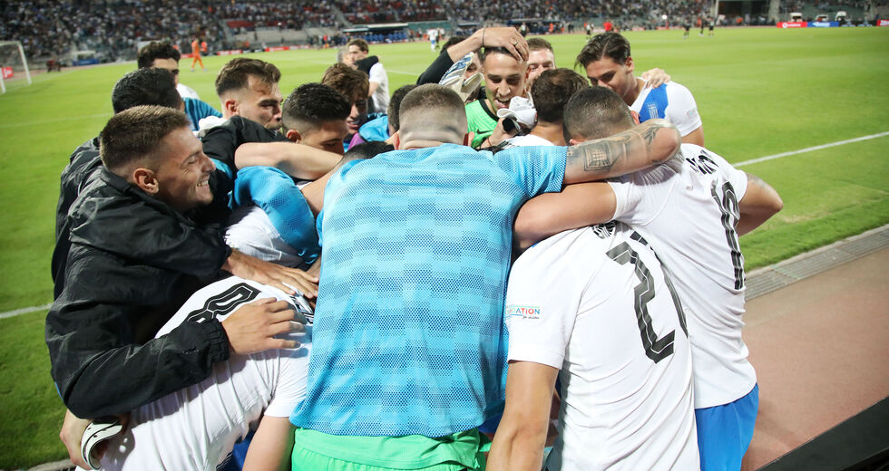 Με τη δυναμική ενός 4Χ4!