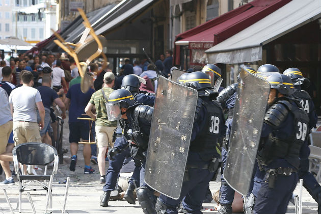 «Είμαστε σκληροί πολεμιστές, όχι αγοράκια που φοράνε… Lacoste»